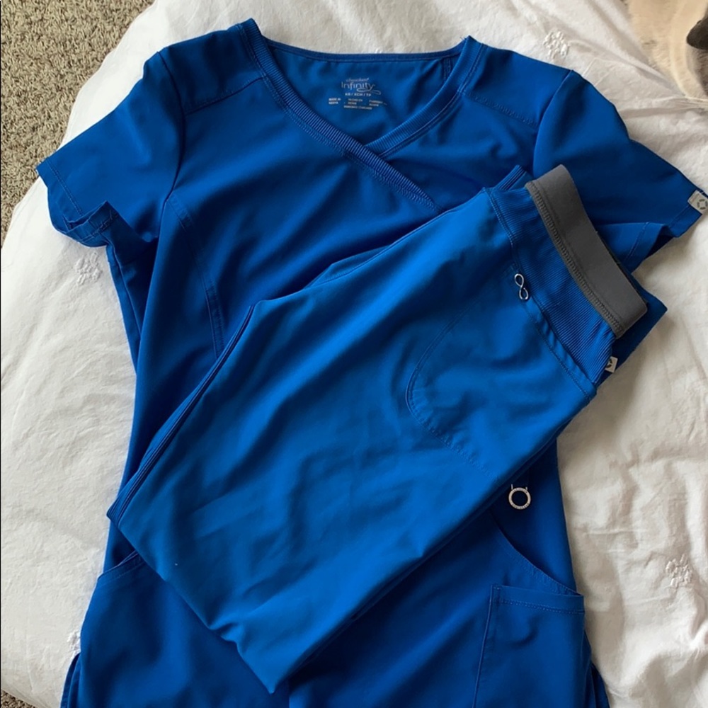 Cherokee Infinity Scrub Set - ROYAL BLUE